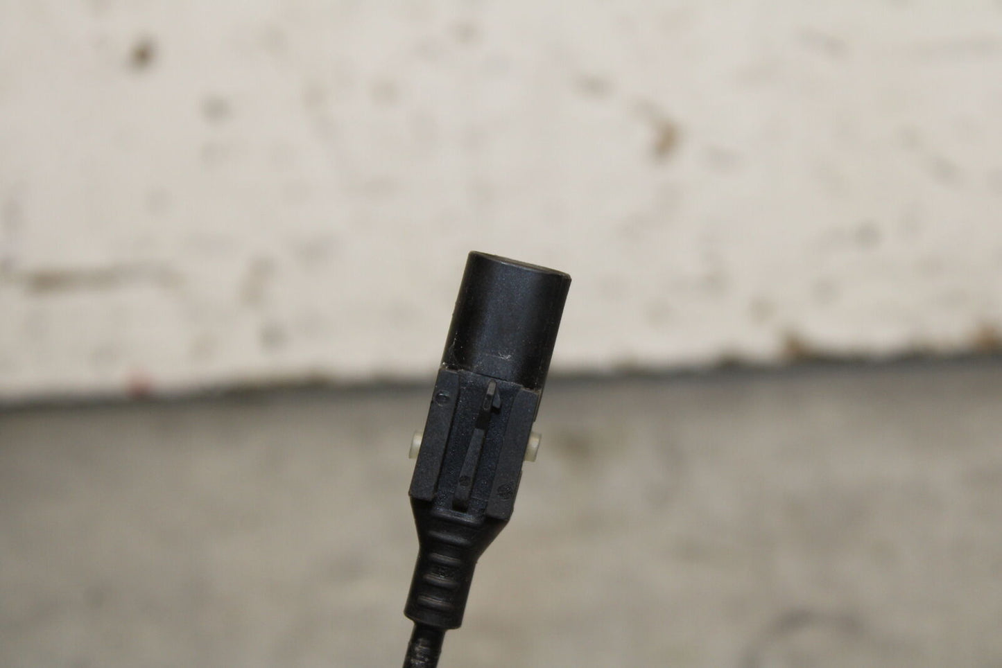 21-24 APRILIA TUONO 660 FACTORY FRONT ABS BRAKE SENSOR BB733