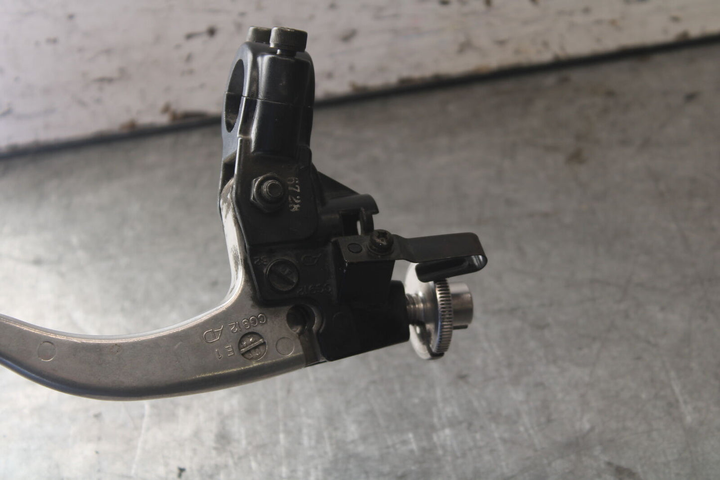 07-08 TRIUMPH DAYTONA 675 CLUTCH PERCH MOUNT WITH LEVER BB685
