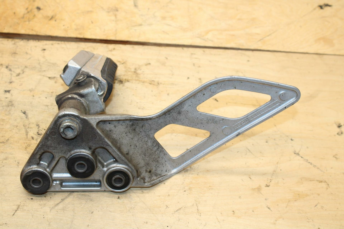 07-12 SUZUKI BANDIT 650S LEFT REARSET REAR SET DRIVER FOOT PEG REST STOP BB328