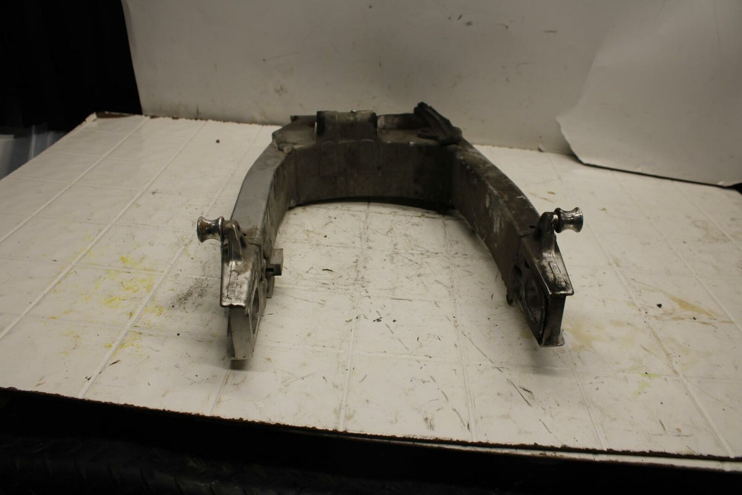 03-05 SUZUKI SV1000 REAR SWINGARM BACK SUSPENSION SWING ARM BB405