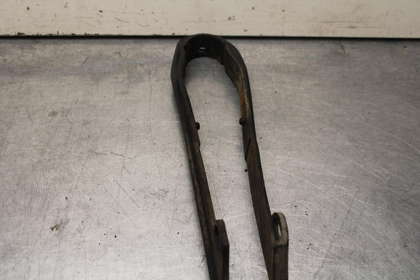 97-03 HONDA SHADOW ACE 750 VT750C SWINGARM CHAIN BUFFER SLIDER GUIDE BB618
