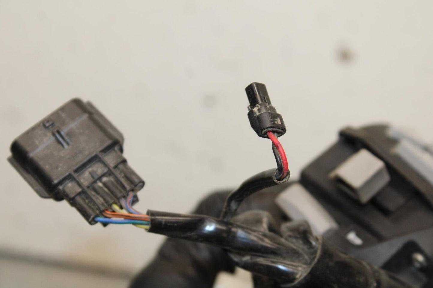 21-23 KTM 890 ADVENTURE HANDLEBAR LEFT SIGNAL TURN SWITCH BB629