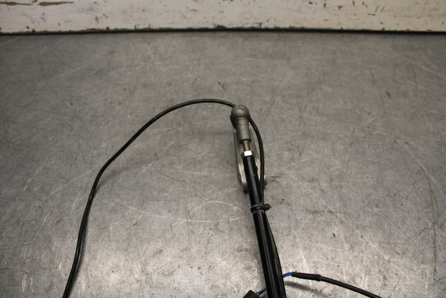 09-11 TRIUMPH DAYTONA 675 QUICK SHIFTER BB652