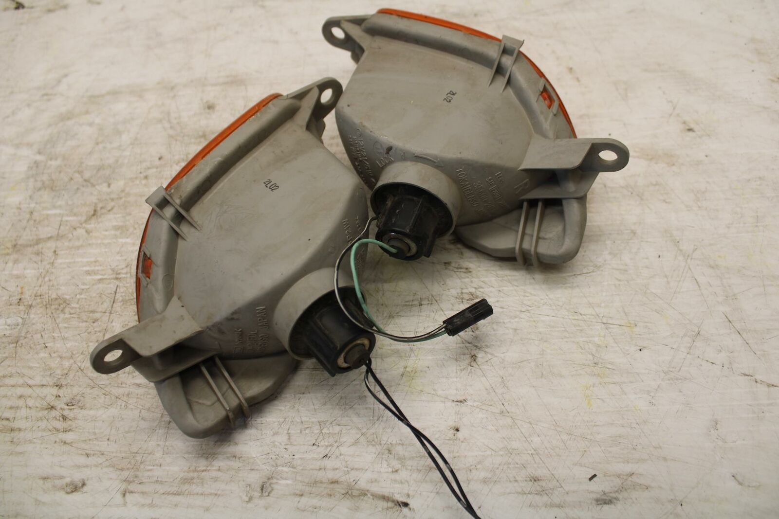 00-07 SUZUKI HAYABUSA FRONT LEFT RIGHT TURN SIGNALS LIGHT INDICATORS BB281