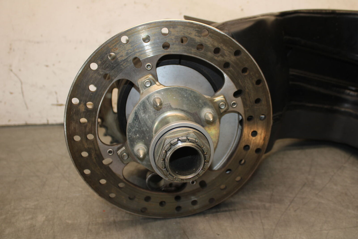 12-13 DUCATI STREETFIGHTER 848 REAR SWINGARM BACK SUSPENSION SWING ARM BB705