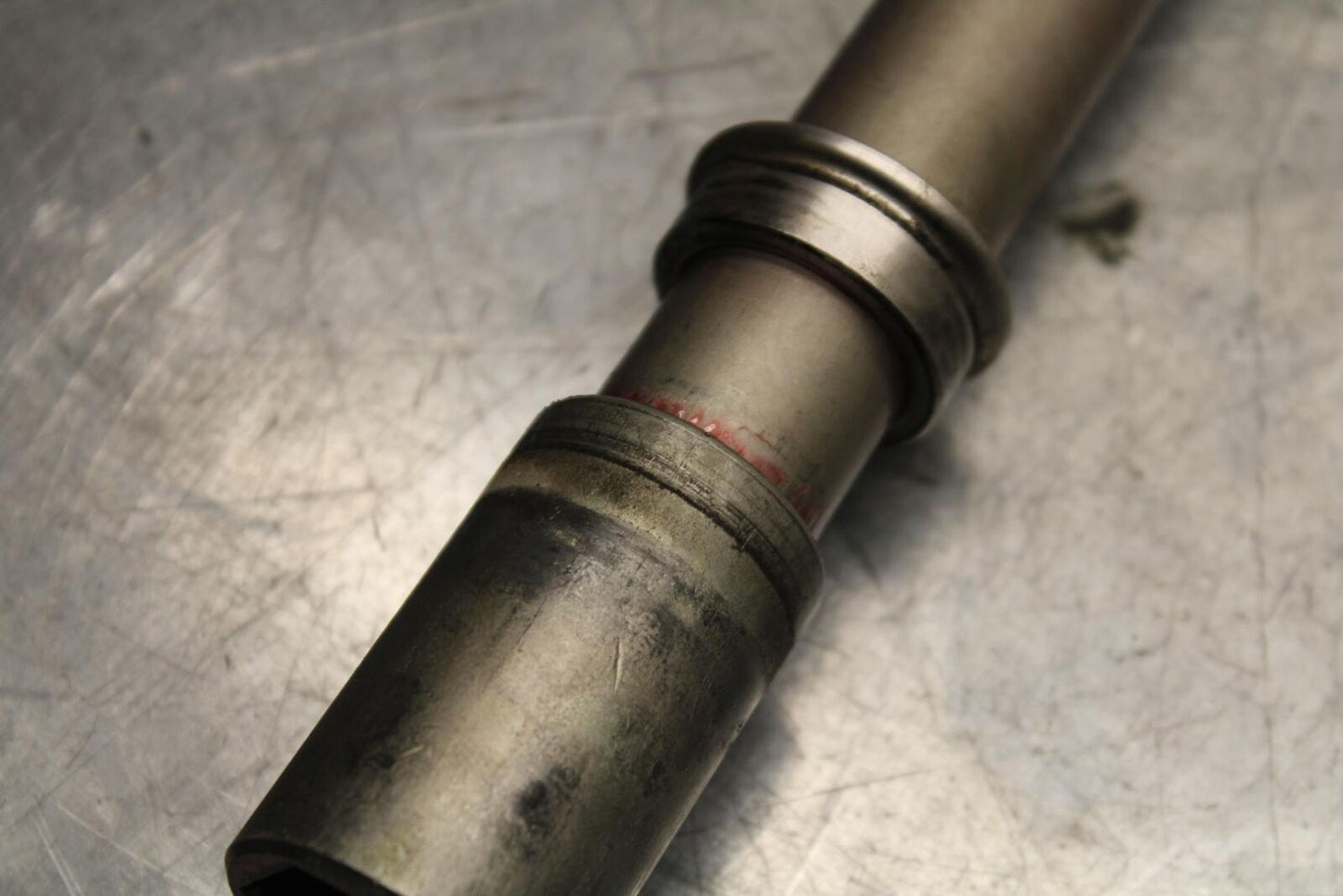 20 SUZUKI GSXR 1000 FRONT WHEEL RIM AXLE PIVOT BOLT BB597