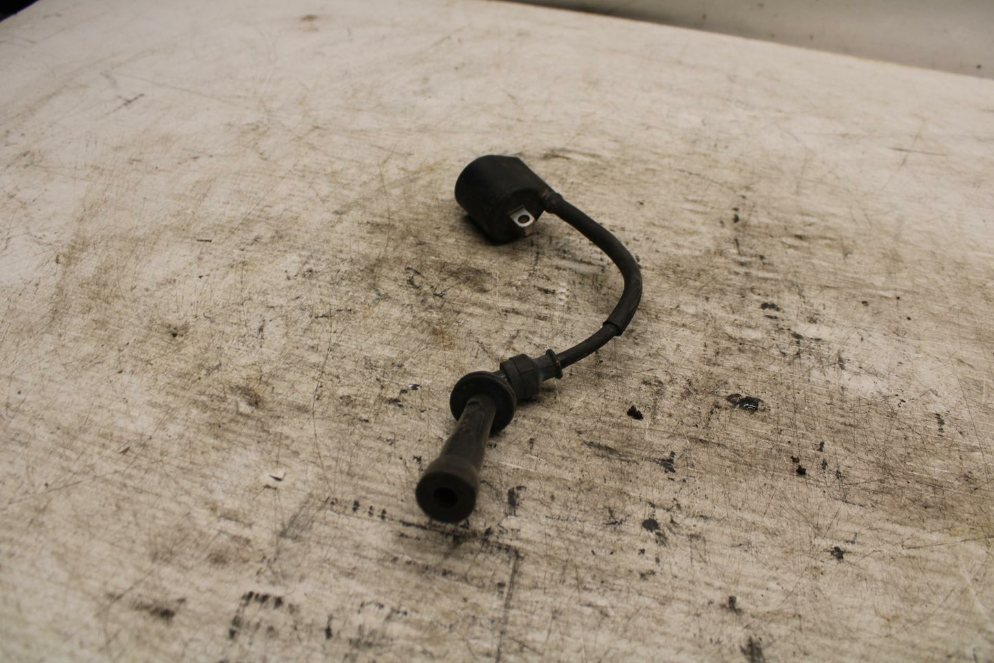 05-21 SUZUKI DRZ400SM IGNITION COIL SPARK PLUG CAP BB376