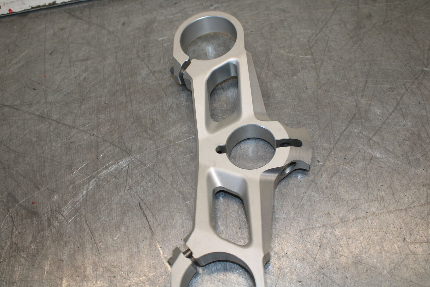 12-15 DUCATI 1199 PANIGALE FORKS UPPER TRIPLE TREE CLAMP BB705
