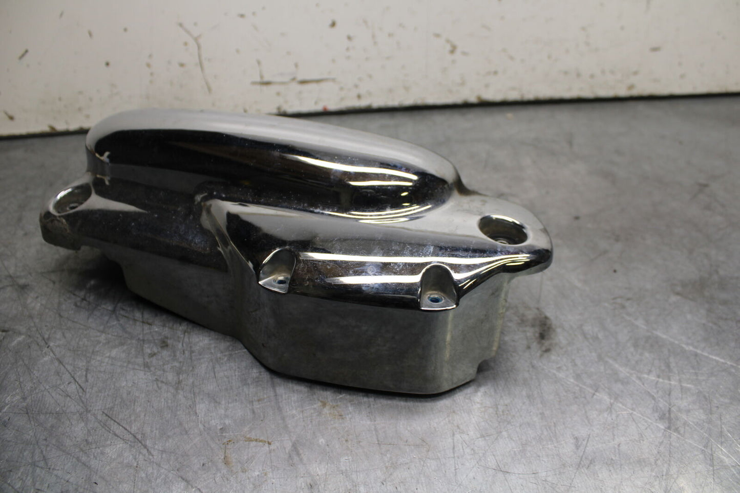 99-00 YAMAHA V STAR 1100 ENGINE SPROCKET COVER BB711