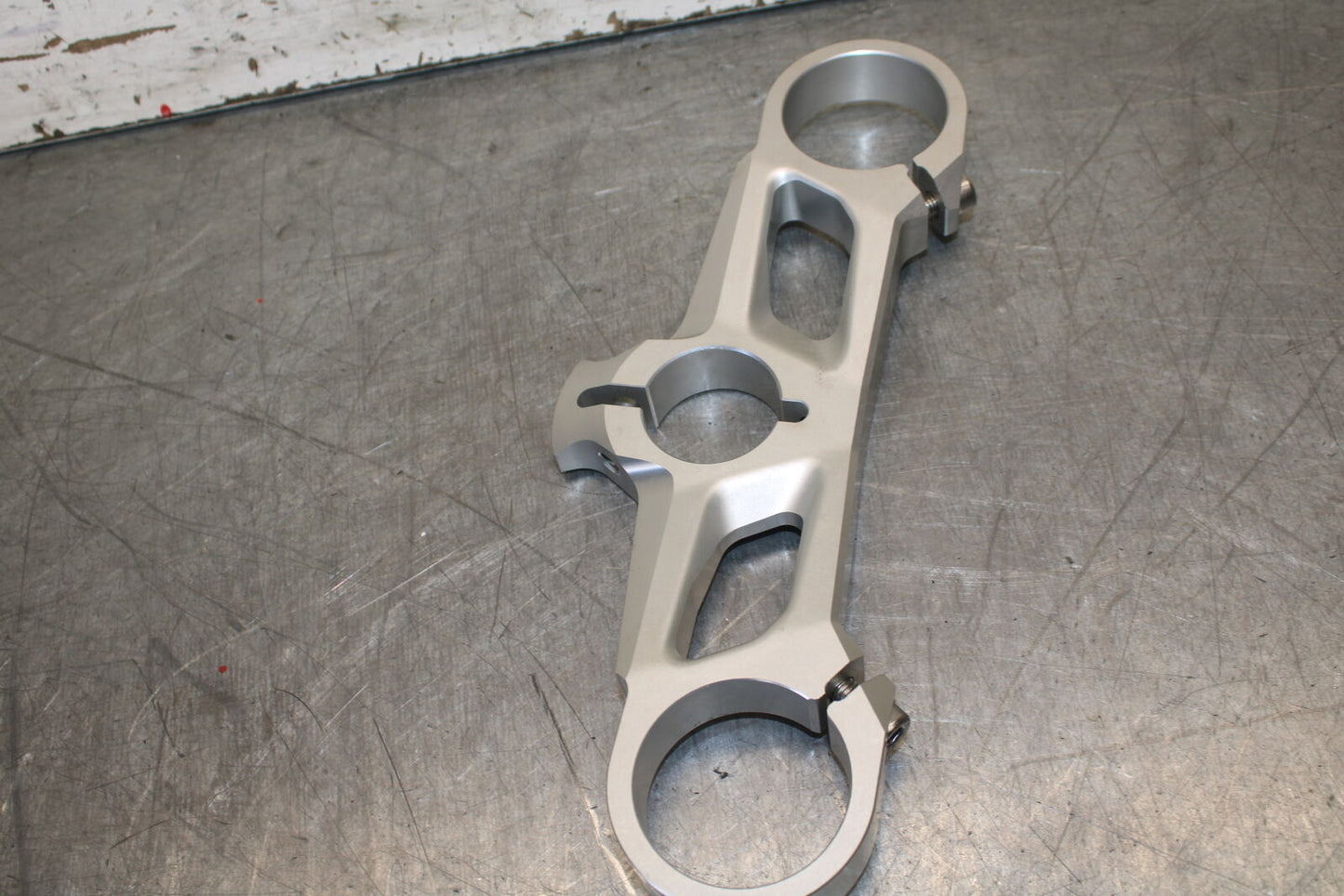 12-15 DUCATI 1199 PANIGALE FORKS UPPER TRIPLE TREE CLAMP BB705