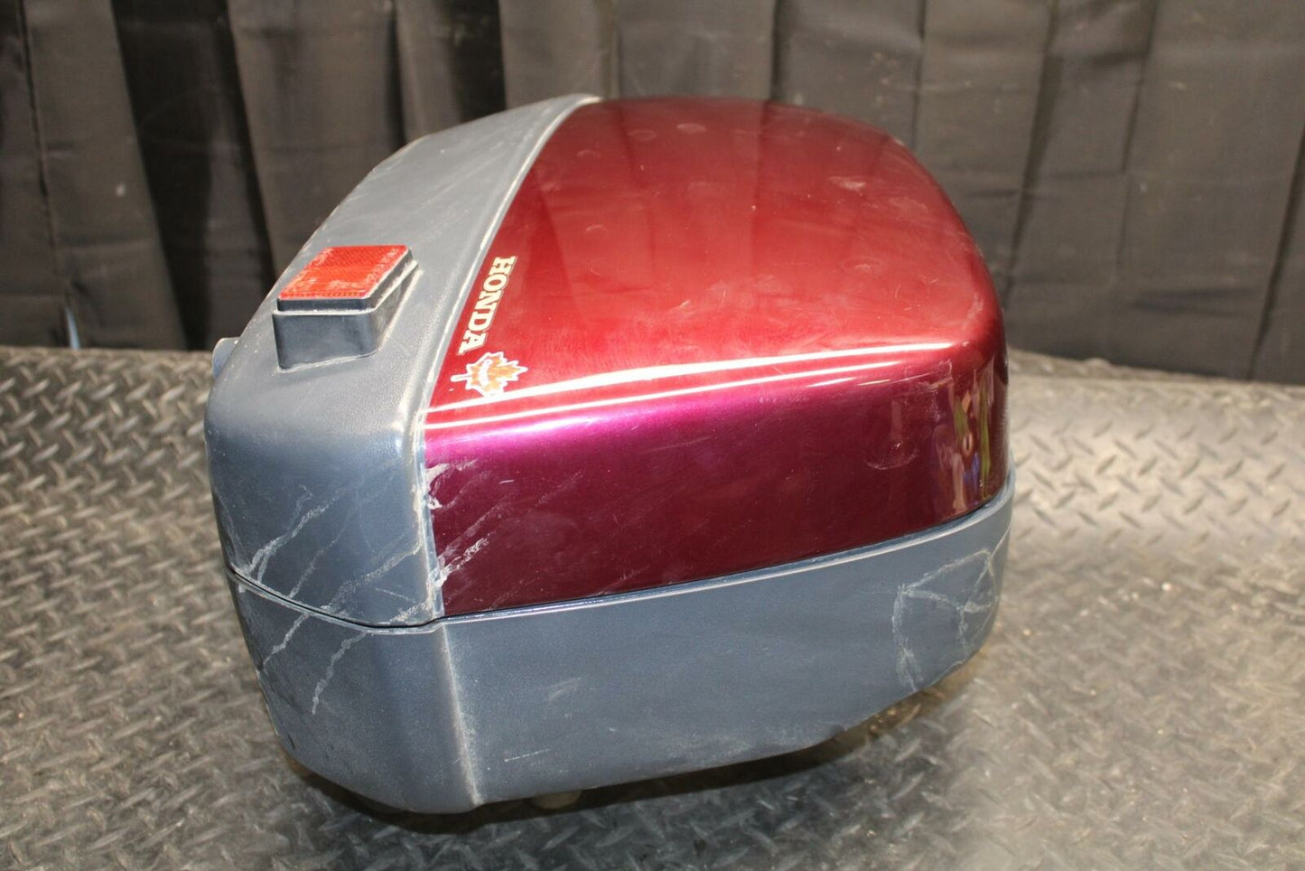 91-02 HONDA ST1100 LEFT SIDE SADDLEBAG BAG LUGGAGE BB222
