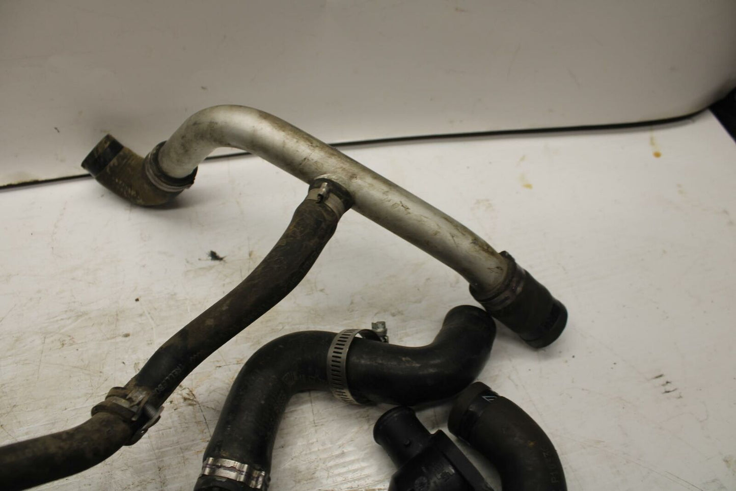 10-11 APRILIA RSV4 RADIATOR HOSES ENGINE COOLANT WATER PIPES HOSE BB268