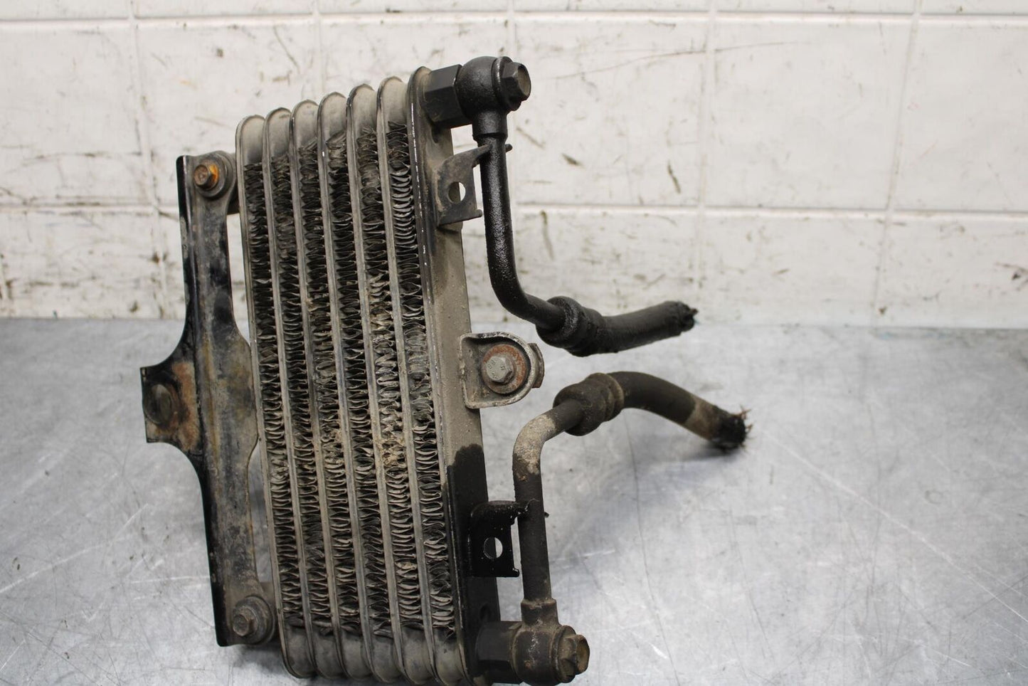 00-01 KAWASAKI ZZR600 ENGINE MOTOR OIL COOLER BB568