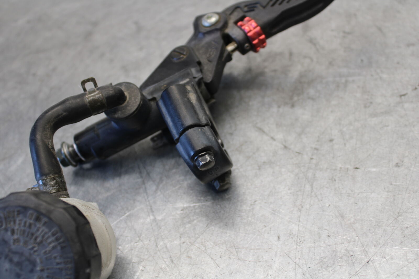 03-07 SUZUKI SV1000S AFTERMARKET FRONT BRAKE MASTER CYLINDER w/ LEVER BB657