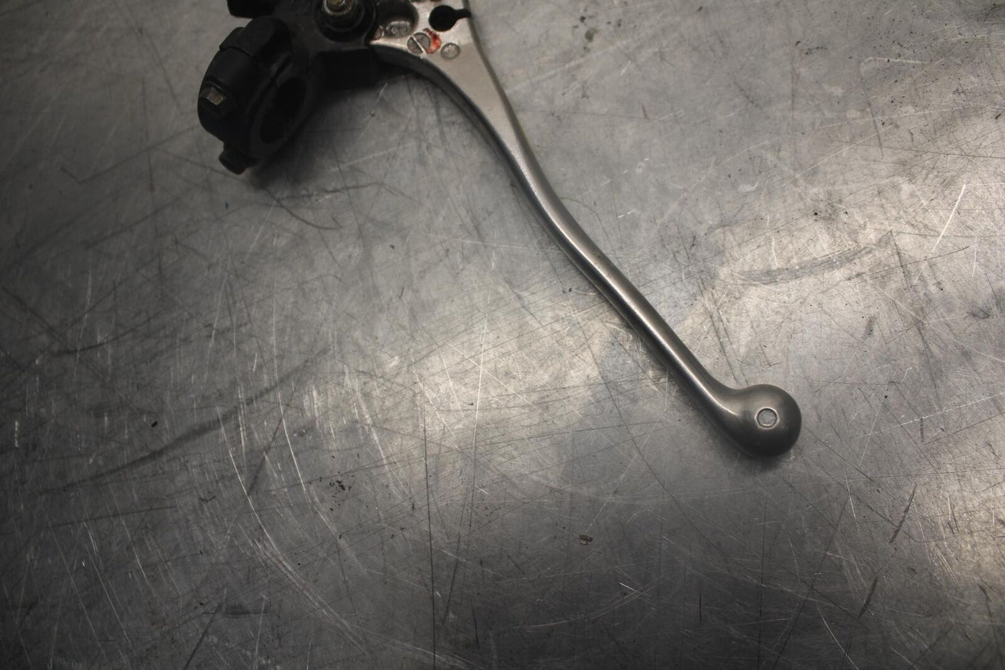 98-99 HONDA CBR900RR CLUTCH PERCH MOUNT WITH LEVER BB458