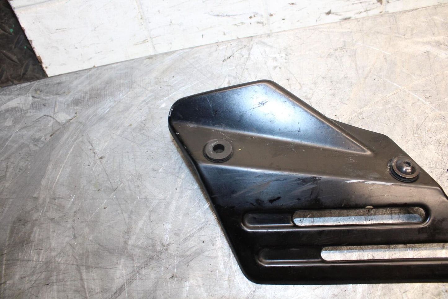 2007 Suzuki GSXR1000 MUFFLER EXHAUST PIPE COVER HEAT SHIELD GUARD BB44