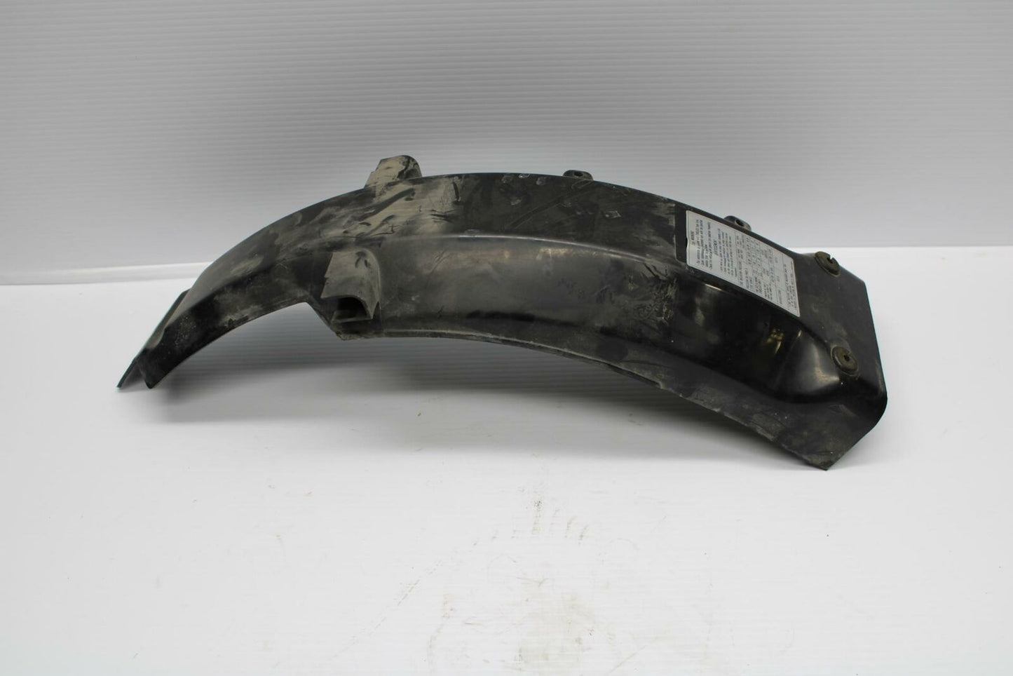 86 SUZUKI GS750ES REAR BACK FENDER MUD GUARD BB223