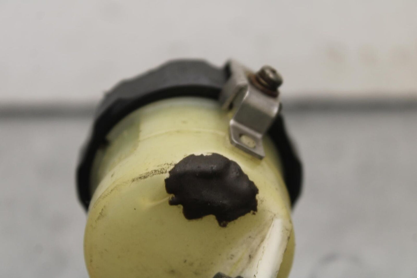 01-03 SUZUKI GSXR600 FRONT BRAKE MASTER CYLINDER BB639