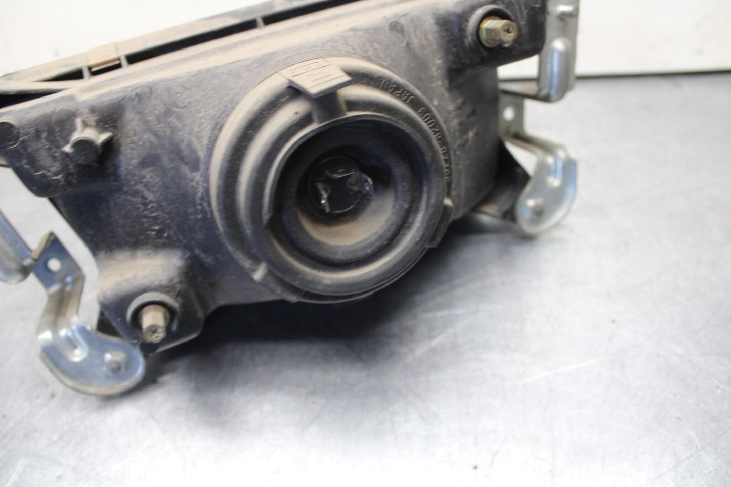 1995 Suzuki RF600R FRONT HEADLIGHT HEAD LIGHT LAMP BB615