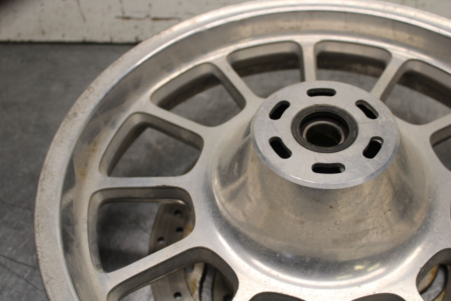 14-16 TRIUMPH AMERICA LT FRONT WHEEL FRONT RIM BB720