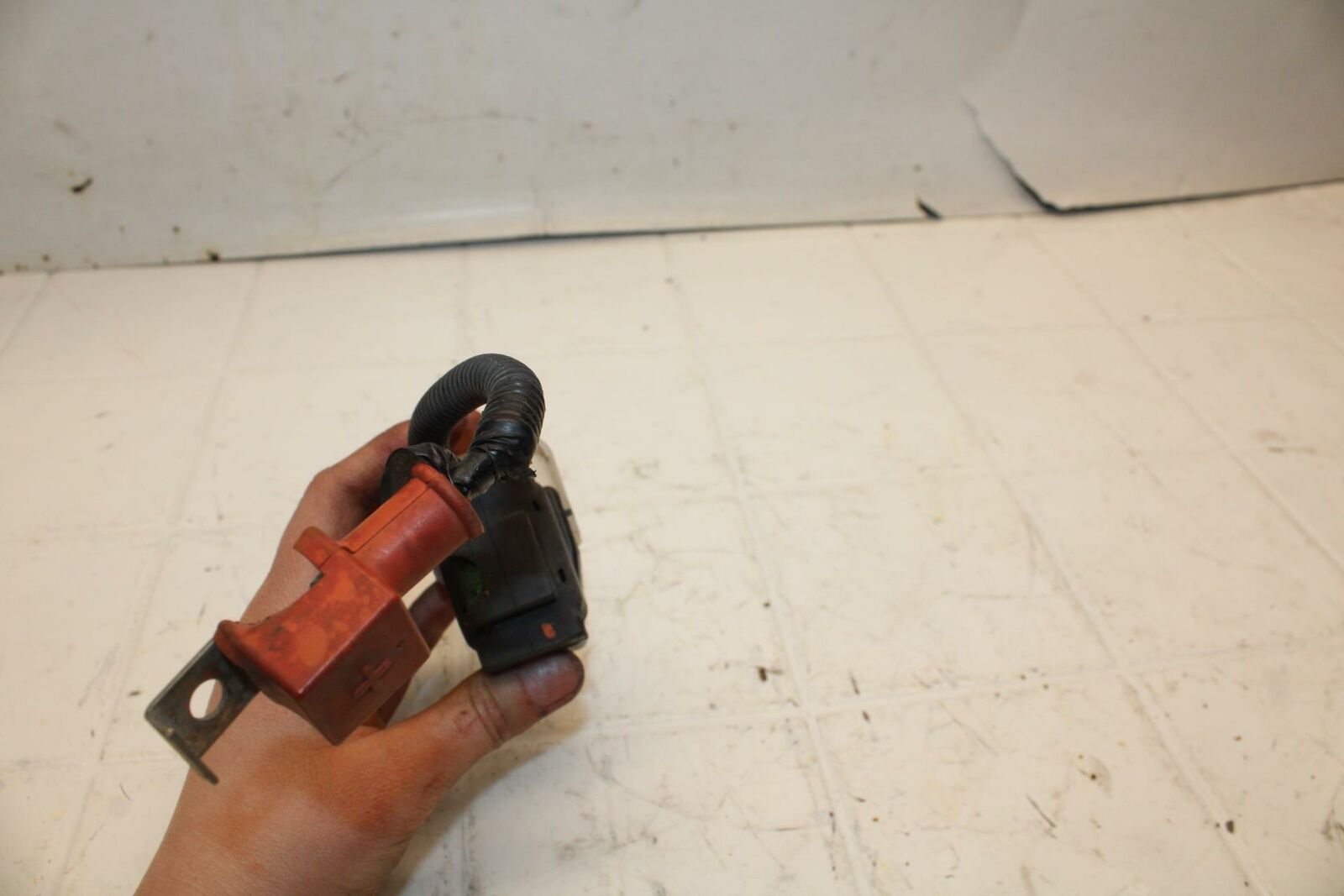 01 SUZUKI GSXR1000 ENGINE STARTER RELAY STARTING MOTOR SWITCH 31800-35F00 BB10