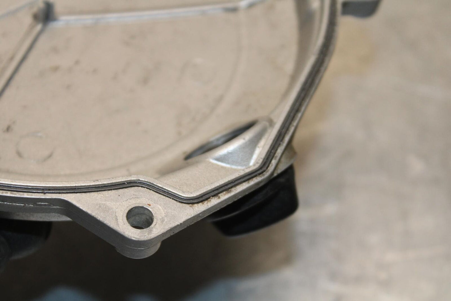 13 KTM 350 SXF ENGINE MOTOR SIDE CLUTCH COVER BB104