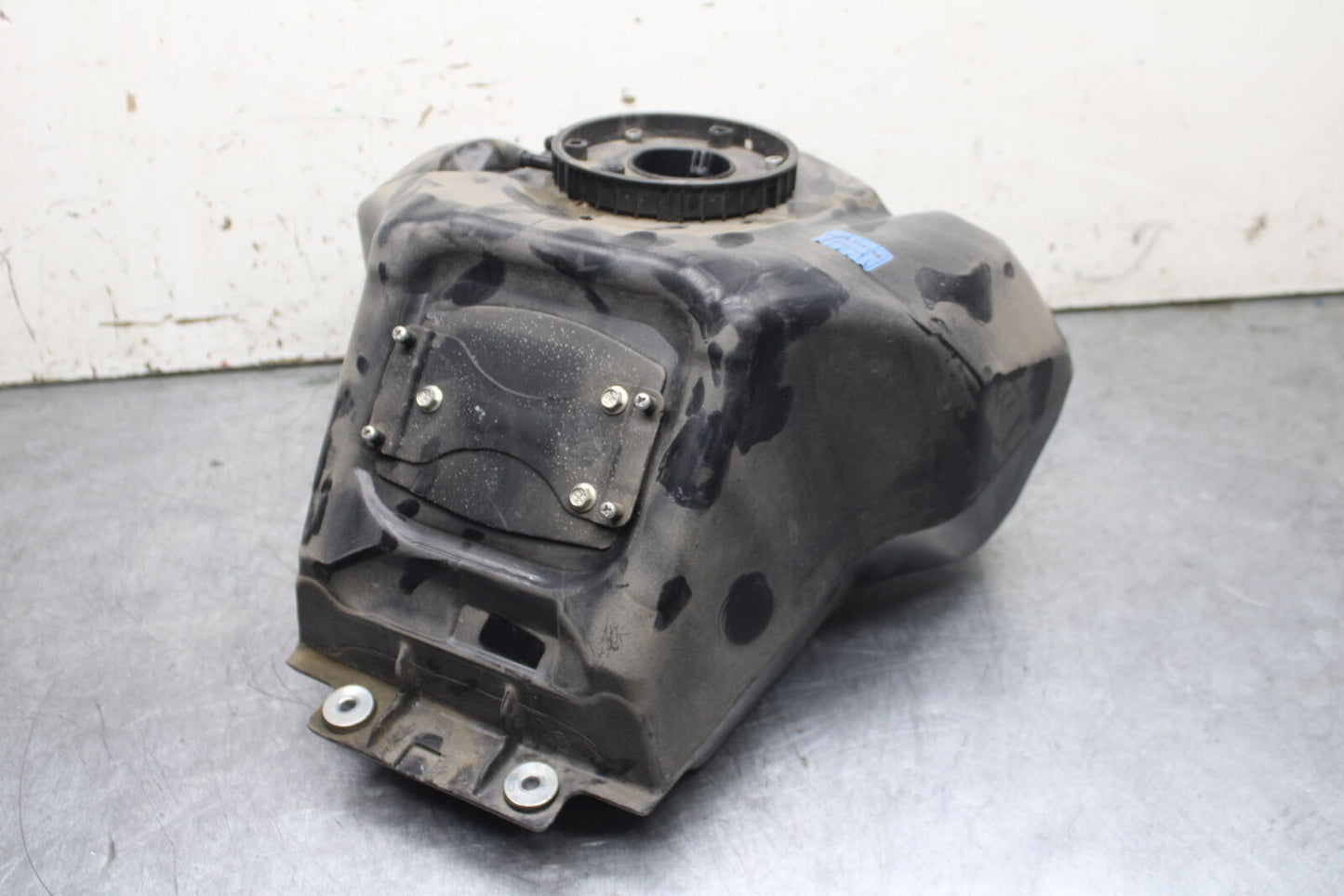 13-16 KTM 390 DUKE GAS TANK FUEL CELL PETROL RESERVOIR BB748