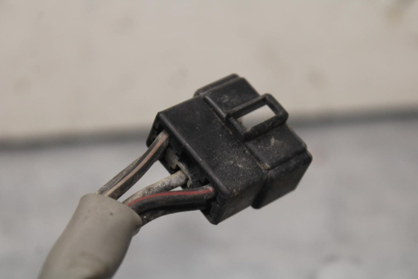 1999 Suzuki GSXR600 RECTIFIER VOLTAGE REGULATOR 32800-44D11 BB608