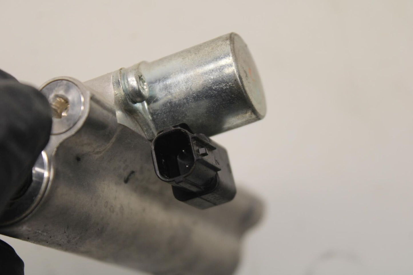 2011 Suzuki GSXR600 STEERING DAMPER STABILIZER 51750-21H10 BB605