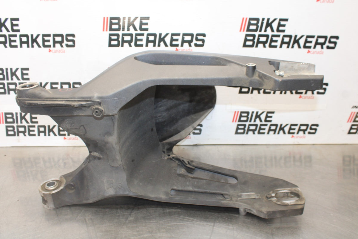 16 DUCATI 959 PANIGALE REAR SWINGARM BACK SUSPENSION SWING ARM BB912