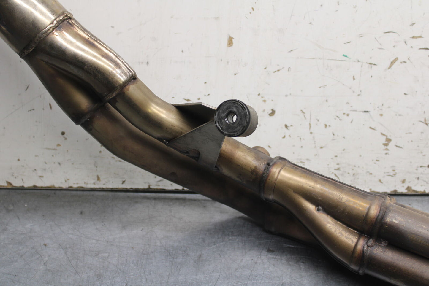 03-04 TRIUMPH DAYTONA 600 EXHAUST HEADER PIPES MANIFOLD BB745