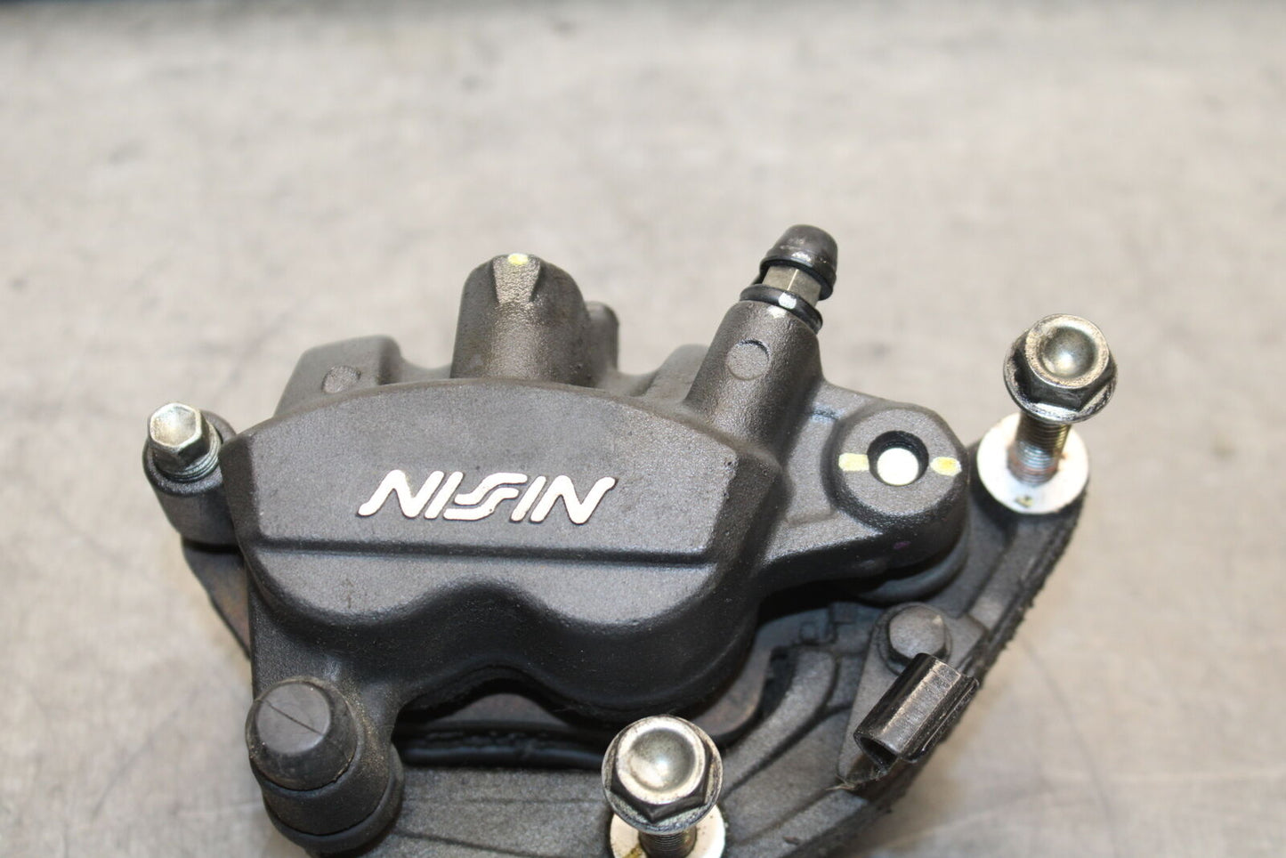 15-16 HONDA CB300F RIGHT FRONT BRAKE CALIPER BB740