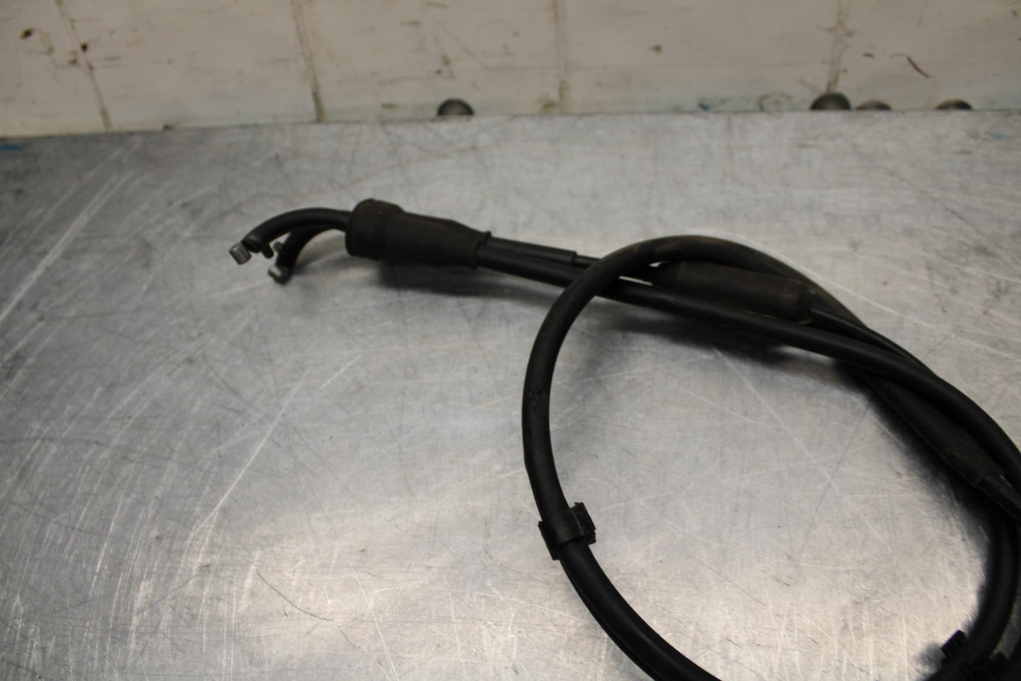 06-07 TRIUMPH DAYTONA 675 DAYTONA 675 THROTTLE CABLES LINES BB441