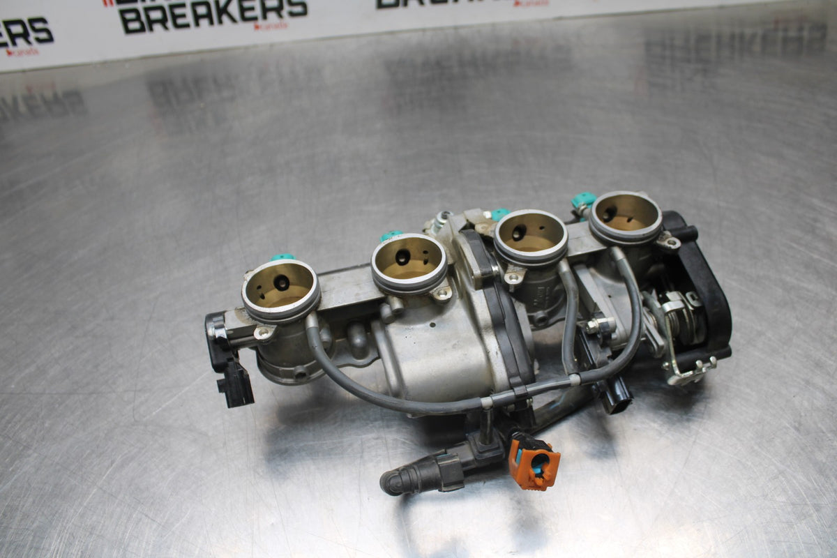 13 YAMAHA YZF R1 MAIN FUEL INJECTORS / THROTTLE BODIES BB781