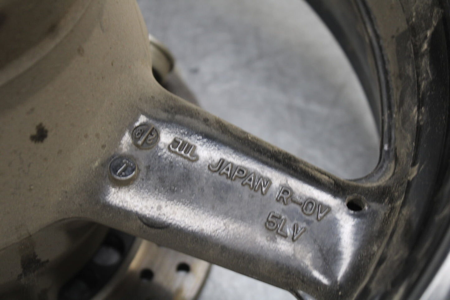 91-93 YAMAHA FZR1000 REAR WHEEL BACK RIM BB28