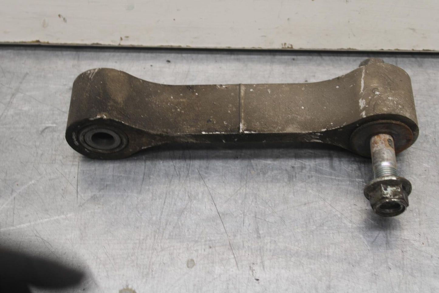 2011 Suzuki GSXR600 REAR DOGBONE SHOCK LINKAGE LINK BB605