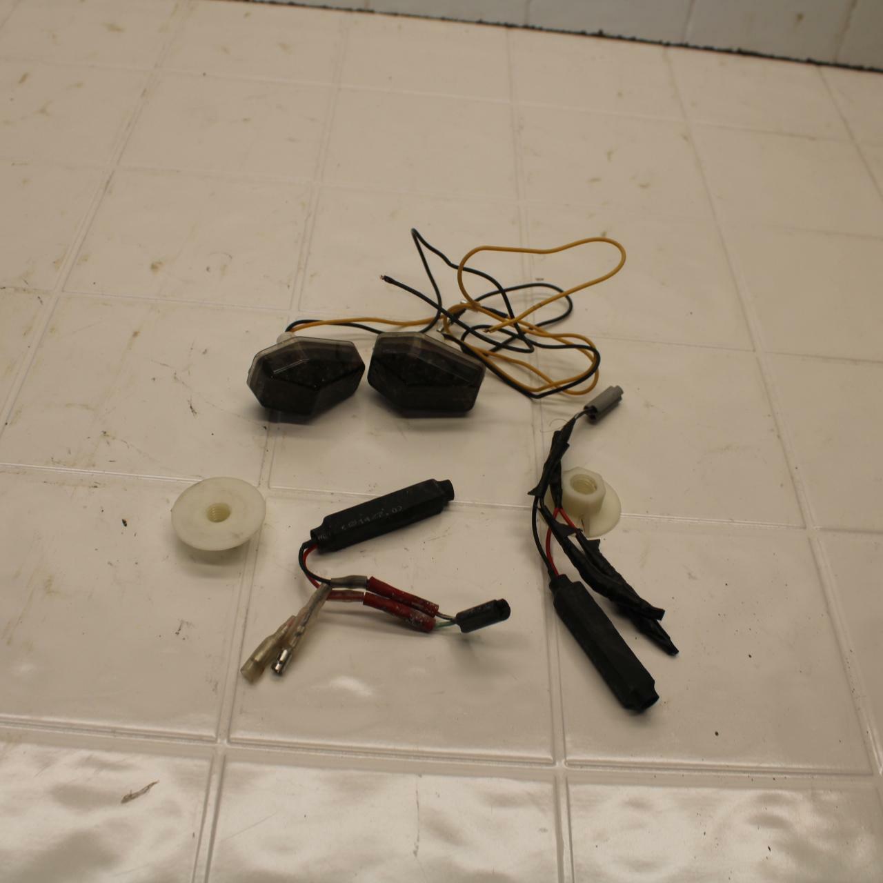 01-02 SUZUKI GSXR750 FRONT LEFT RIGHT TURN SIGNALS LIGHT INDICATORS BB402