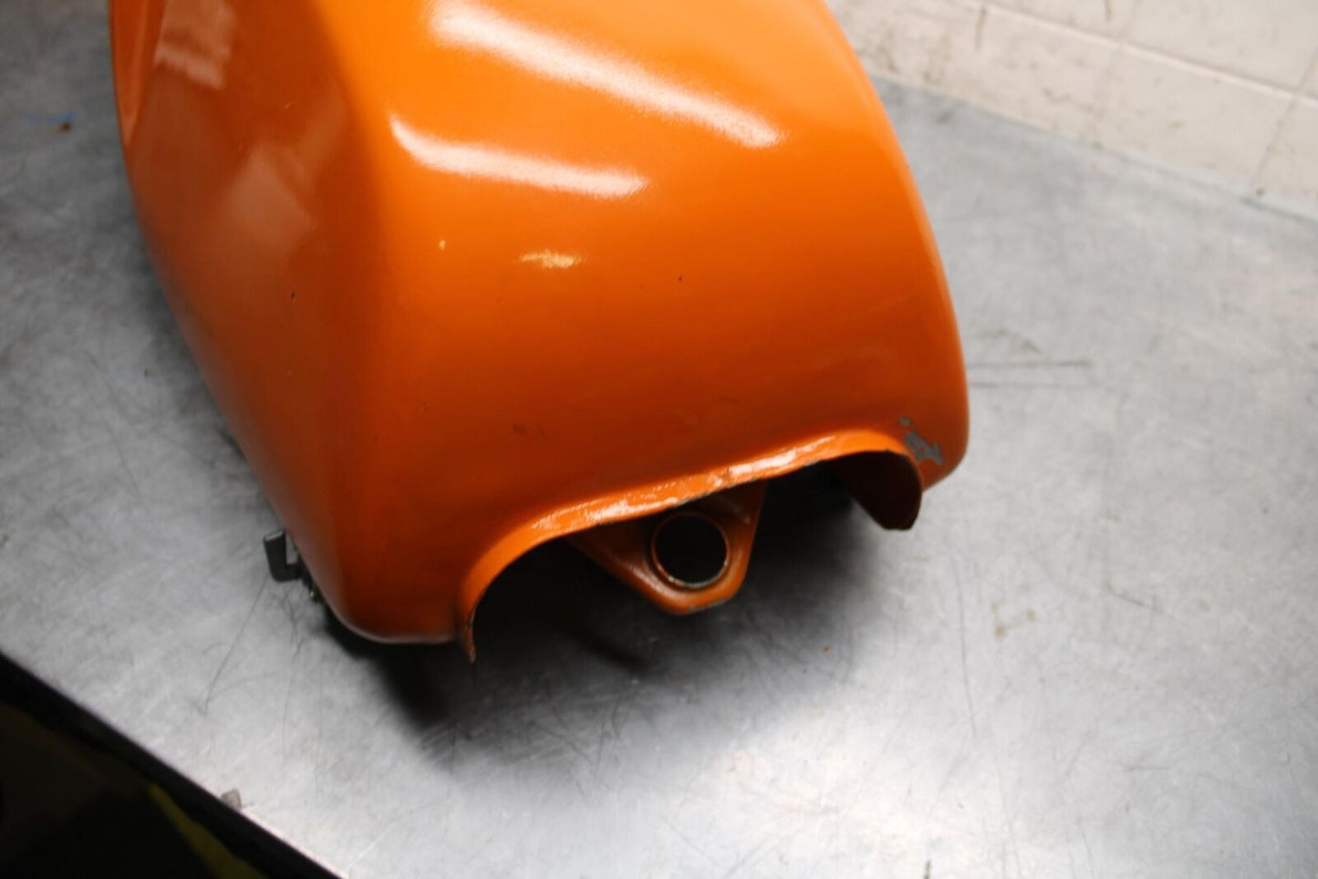1977 Yamaha XS750 GAS TANK FUEL PETROL RESERVOIR BB554