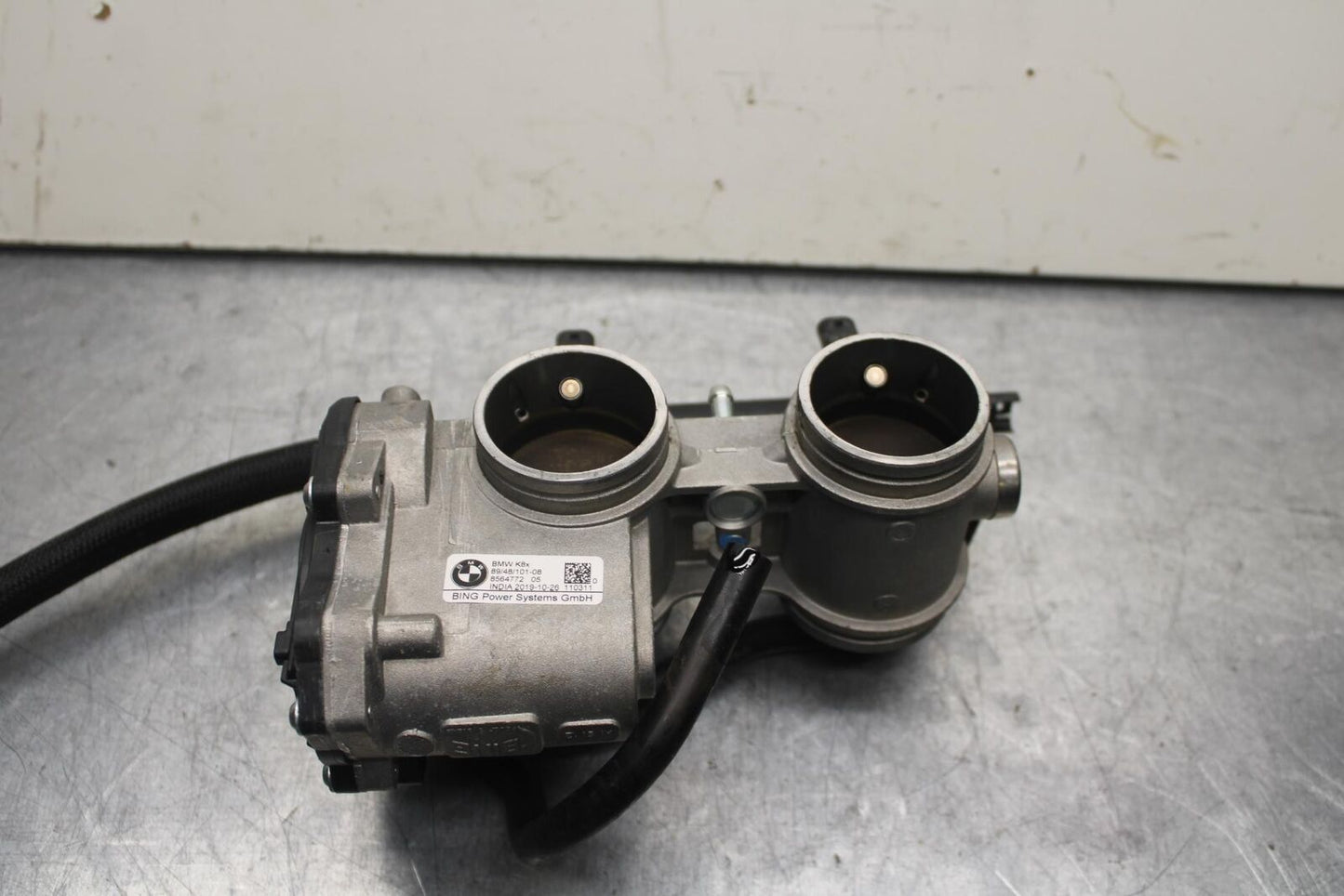 20-23 BMW F900R MAIN FUEL INJECTORS / THROTTLE BODIES BB603