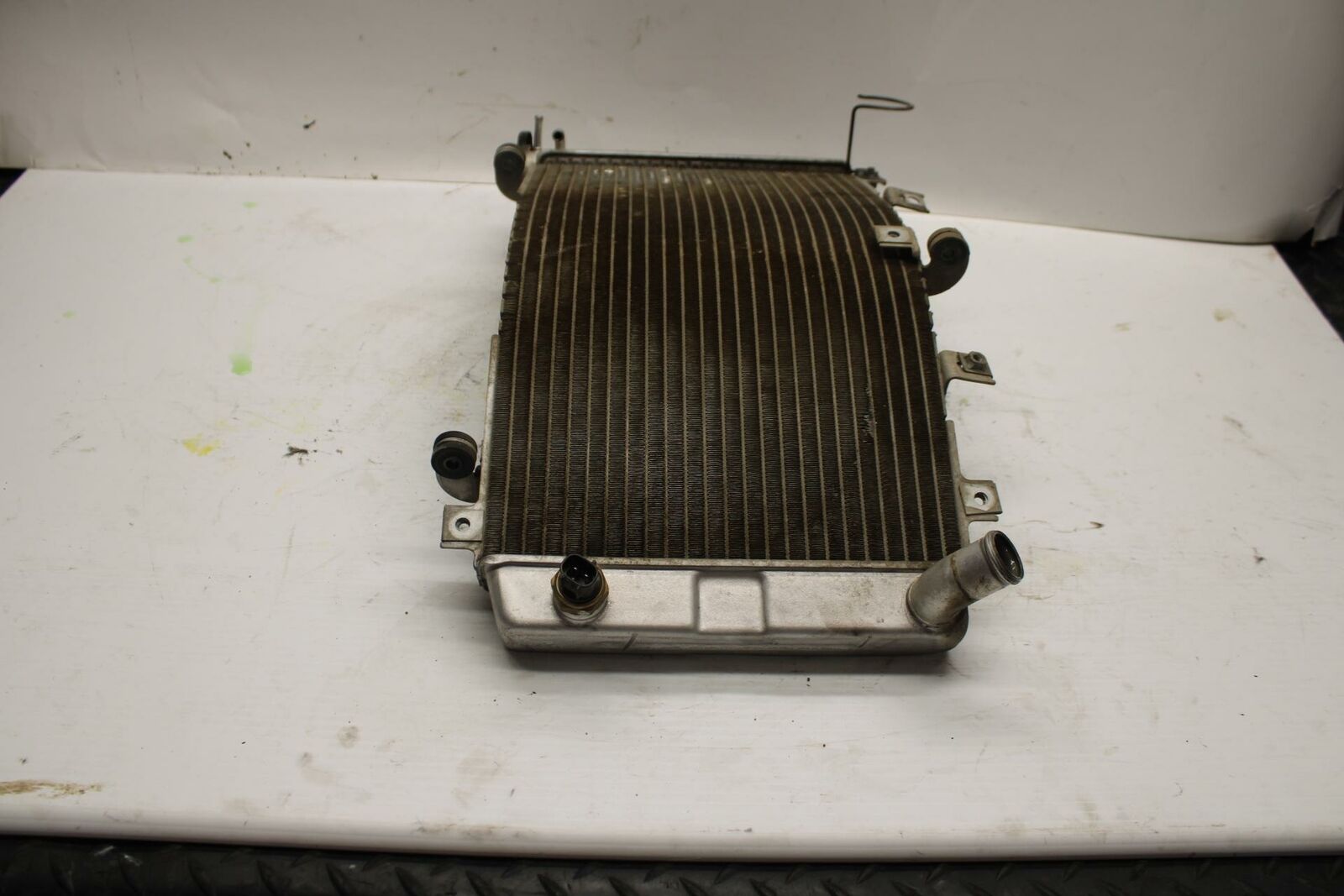 00-07 SUZUKI HAYABUSA ENGINE RADIATOR MOTOR COOLER COOLING RADIATER  BB281