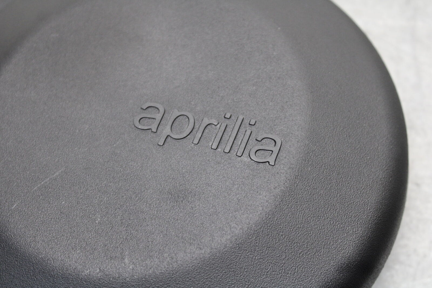 21-24 APRILIA RSV4 ENGINE COVER SHIELD GUARD SET BB668