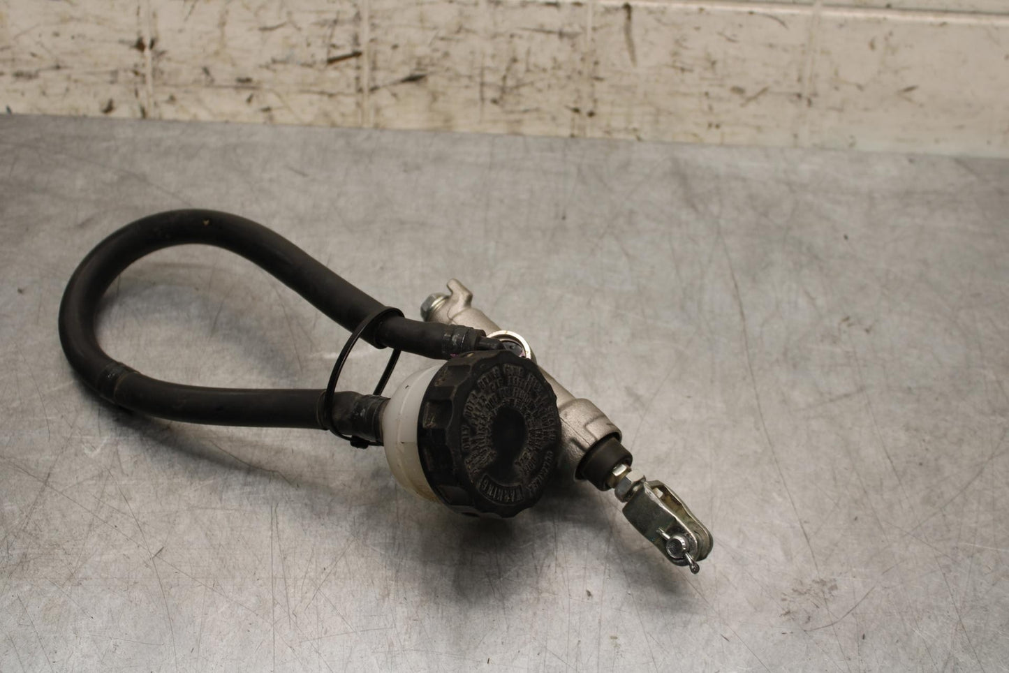 2014 Kawasaki Ninja 650 EX650E REAR BACK BRAKE MASTER CYLINDER W RESERVOIR BB569