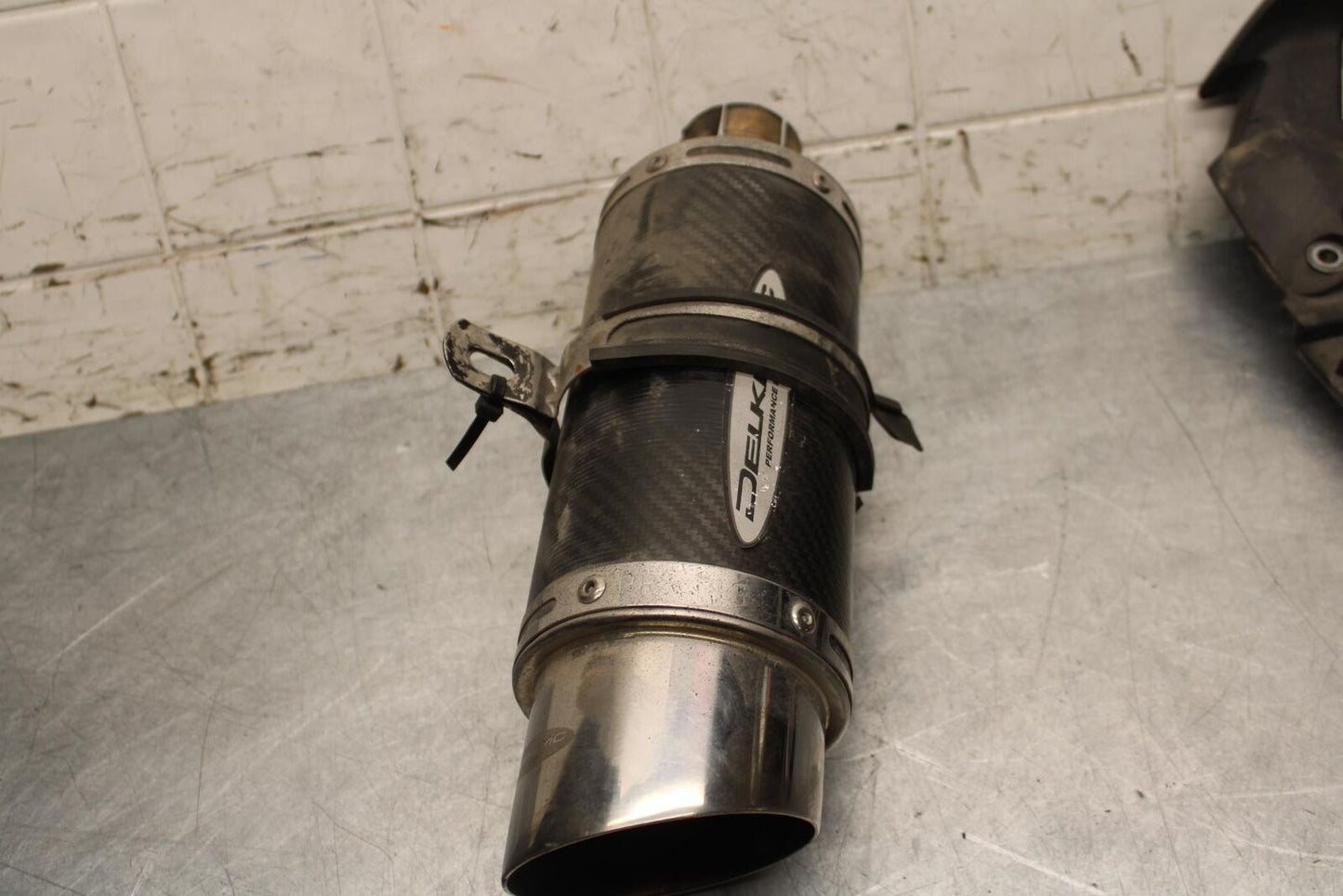 2008 Aprilia Shiver 750 SL750 AFTERMARKET EXHAUST PIPE MUFFLER SLIP ON CAN BB551