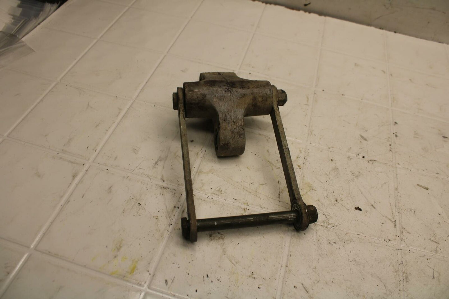 07-08 YAMAHA V STAR 1100 REAR BACK SHOCK LINK BB404
