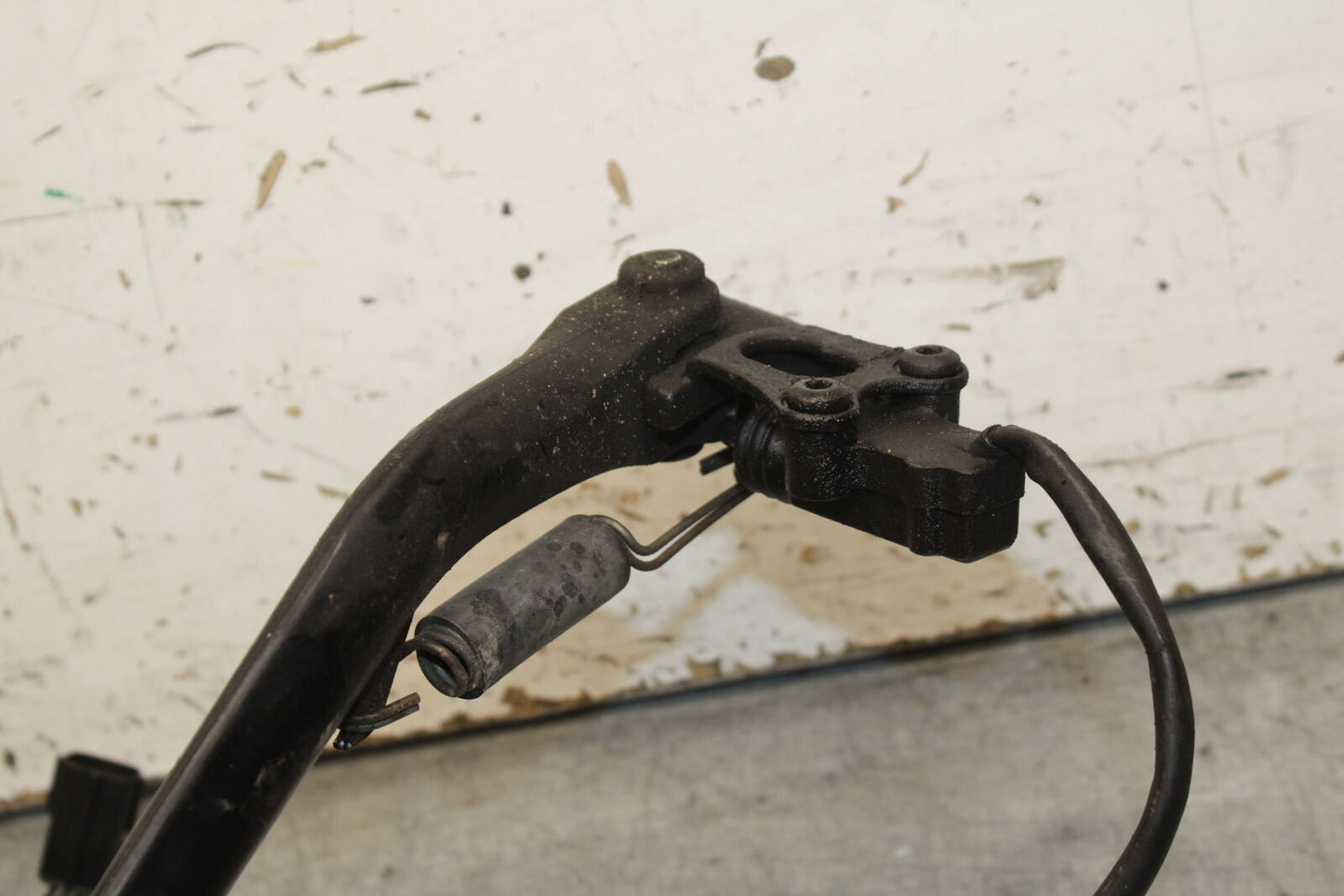 03-04 TRIUMPH DAYTONA 600 KICKSTAND SIDE KICK STAND BB745