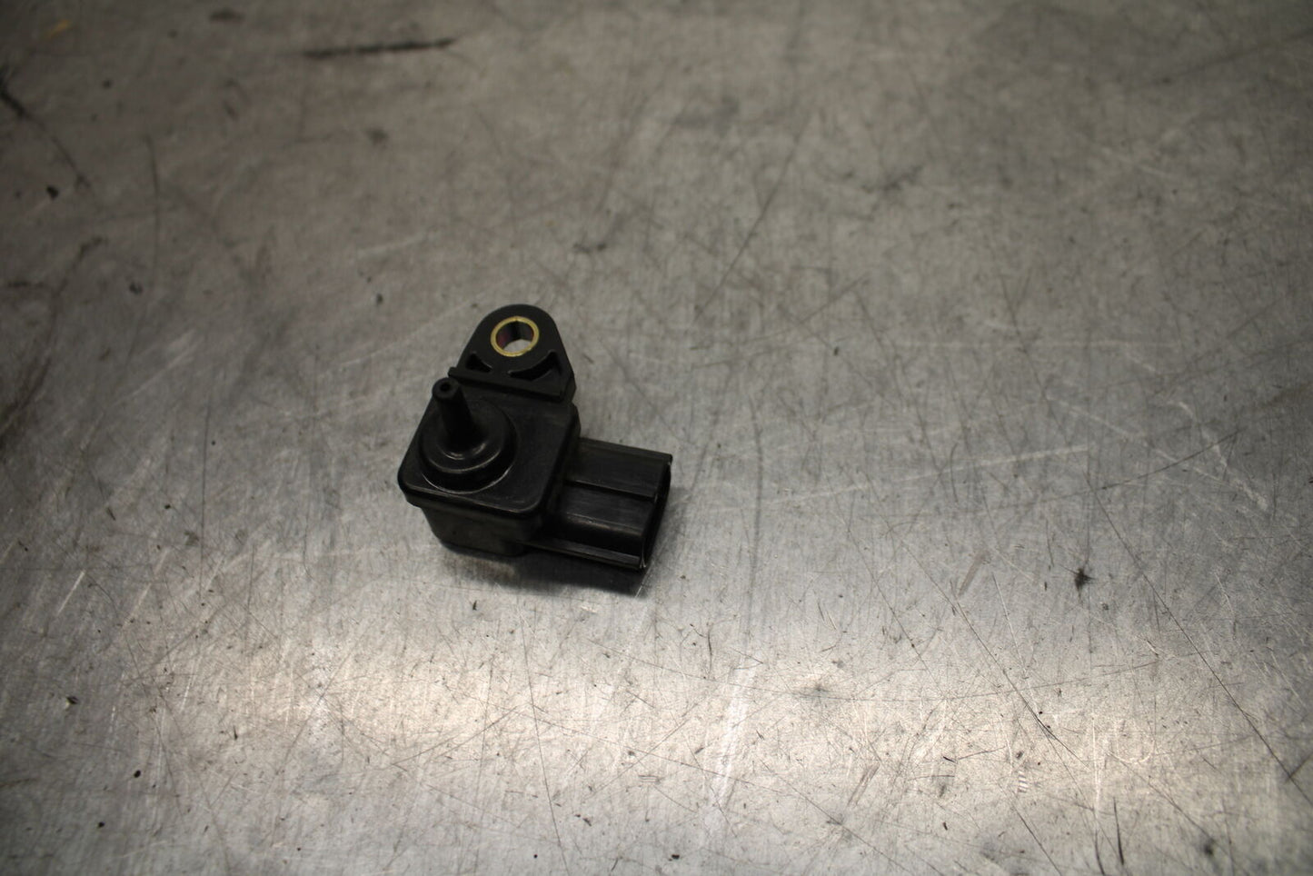 03-04 TRIUMPH DAYTONA 600 MAP MASS AIR FLOW PRESSURE SENSOR BB745