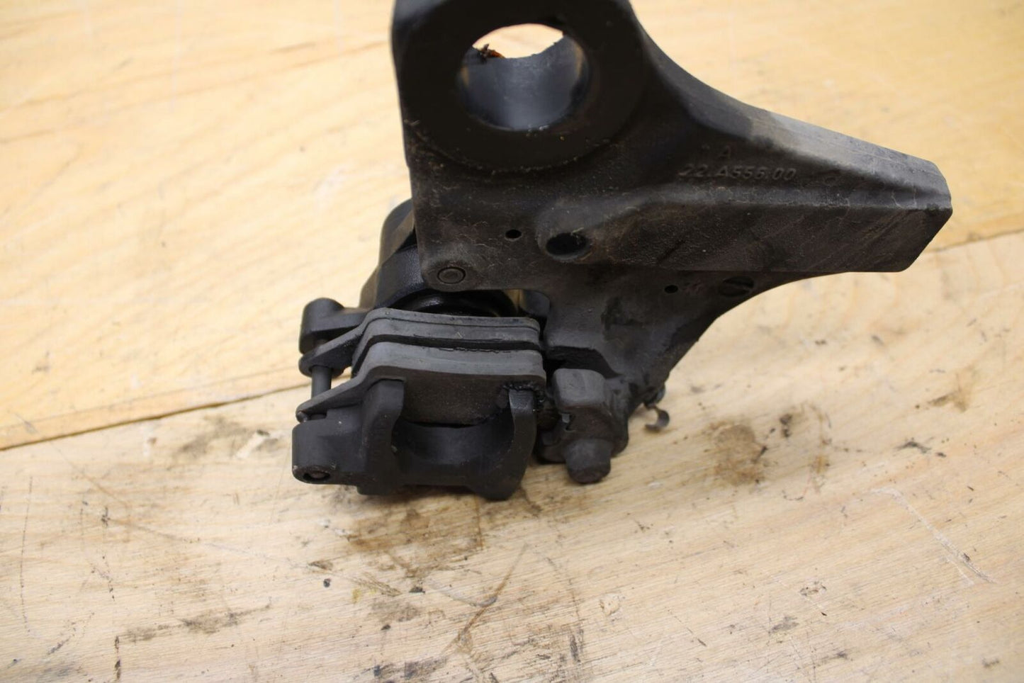 12-14 BMW S1000RR REAR BACK BRAKE CALIPER W MOUNT BRACKET BREMBO BB317
