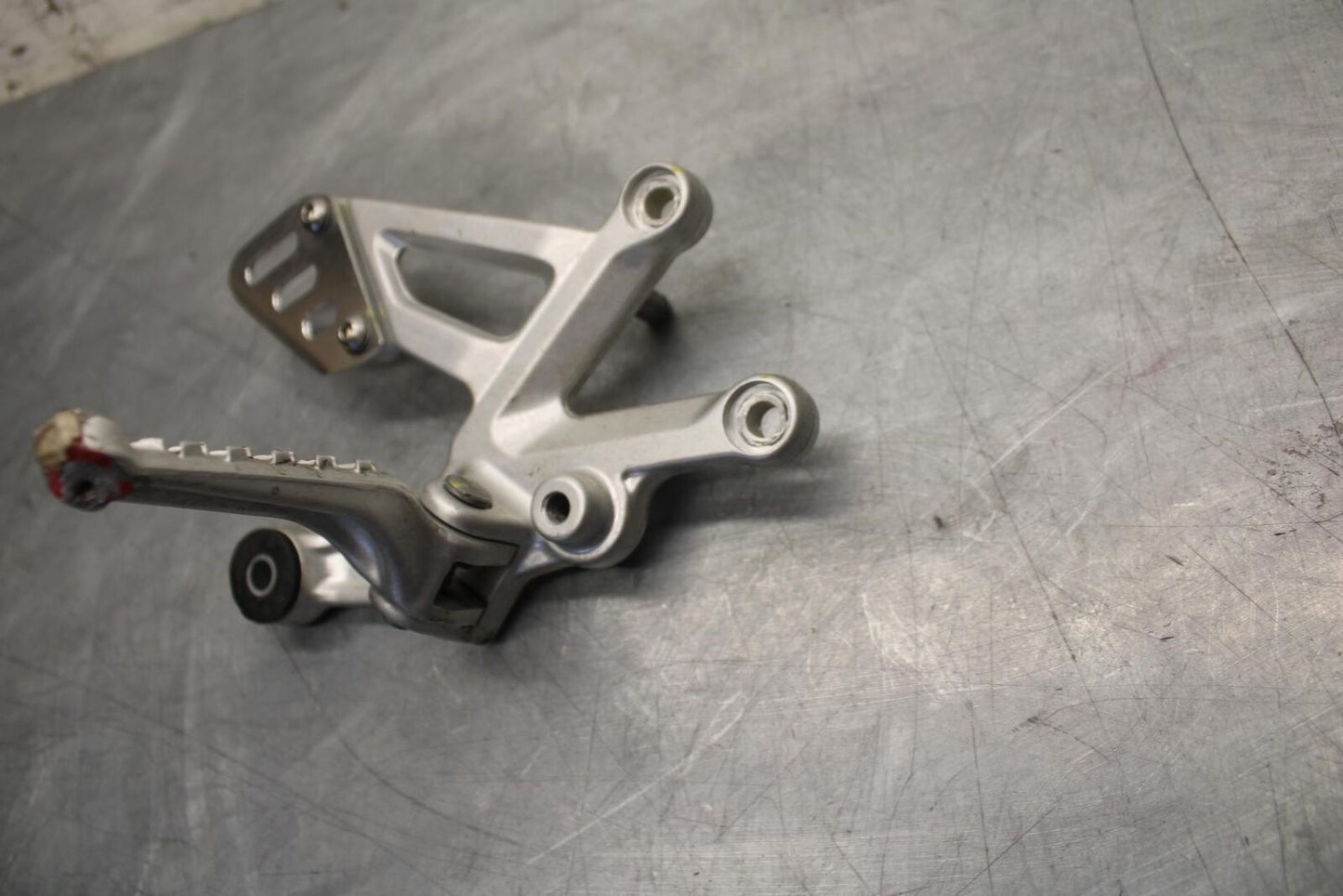 2010 Aprilia RSV1000R RIGHT REARSET REAR SET DRIVER FOOT PEG REST STOP BB513