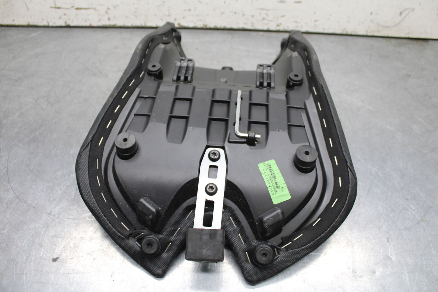 21-24 APRILIA TUONO 660 FACTORY FRONT DRIVERS SEAT PAD SADDLE PILLION BB733