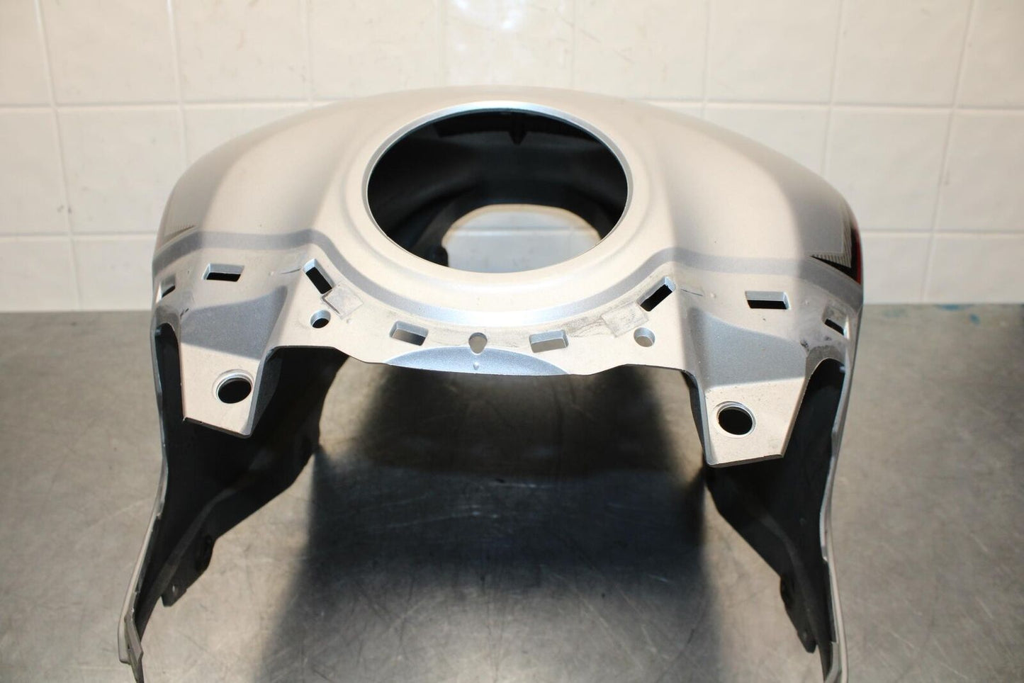 19-21 YAMAHA YZF R3 GAS TANK FUEL CELL COVER FAIRING COWL BS7-XF41D-00-P4 BB588